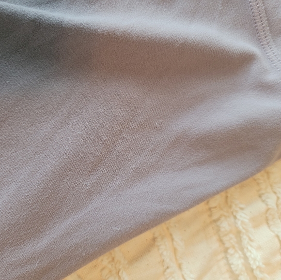 Lululemon Align short 6" in Violet Verbena - Picture 6 of 9